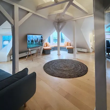 Appartamento Loft-Panoramablick-Hafen & Elbe! Amburgo Esterno foto