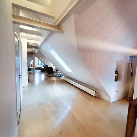 Appartamento Loft-Panoramablick-Hafen & Elbe! Amburgo Esterno foto