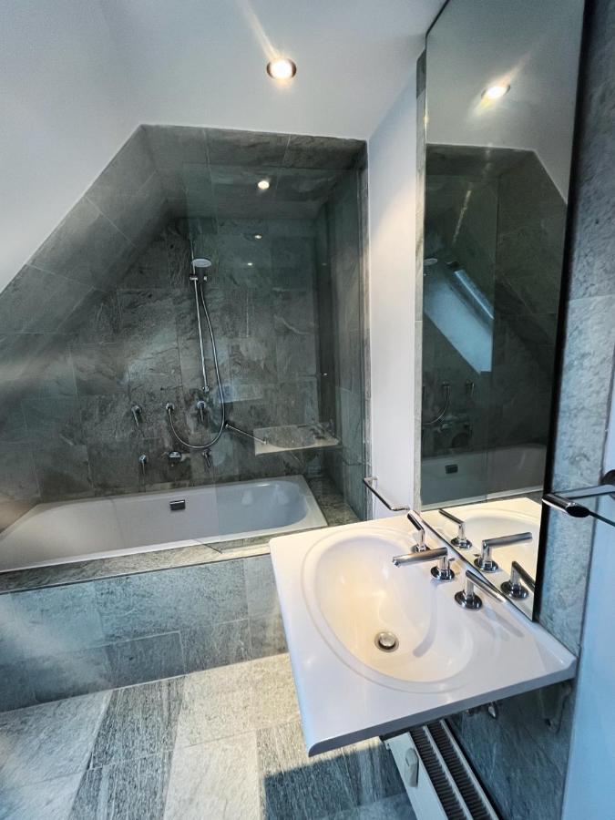 Loft-panoramablick-hafen & Elbe! Appartamento *